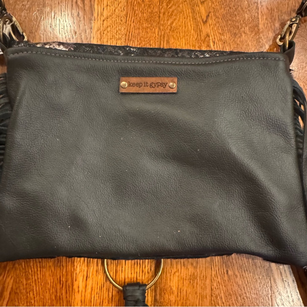 NWT Keep it Gypsy Metallic Peeking Moment Upcycled Maxine Flap Purse - Picture 5 of 9